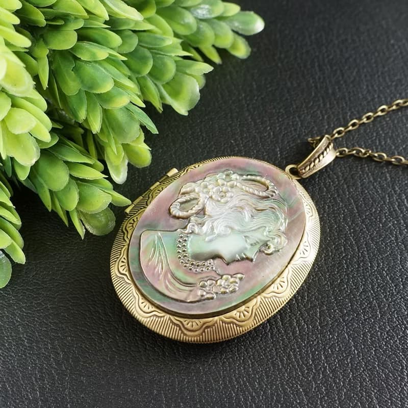 Gray Mother of Pearl Lady Girl Cameo Photo Locket Victorian Necklace Jewelry