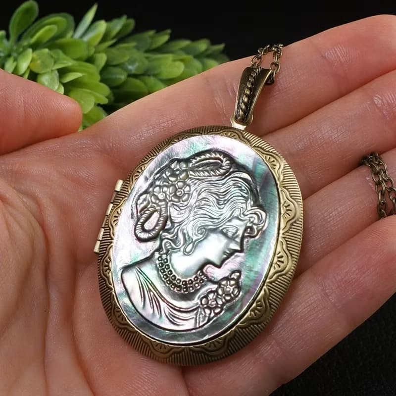 Gray Mother of Pearl Lady Girl Cameo Photo Locket Victorian Necklace Jewelry