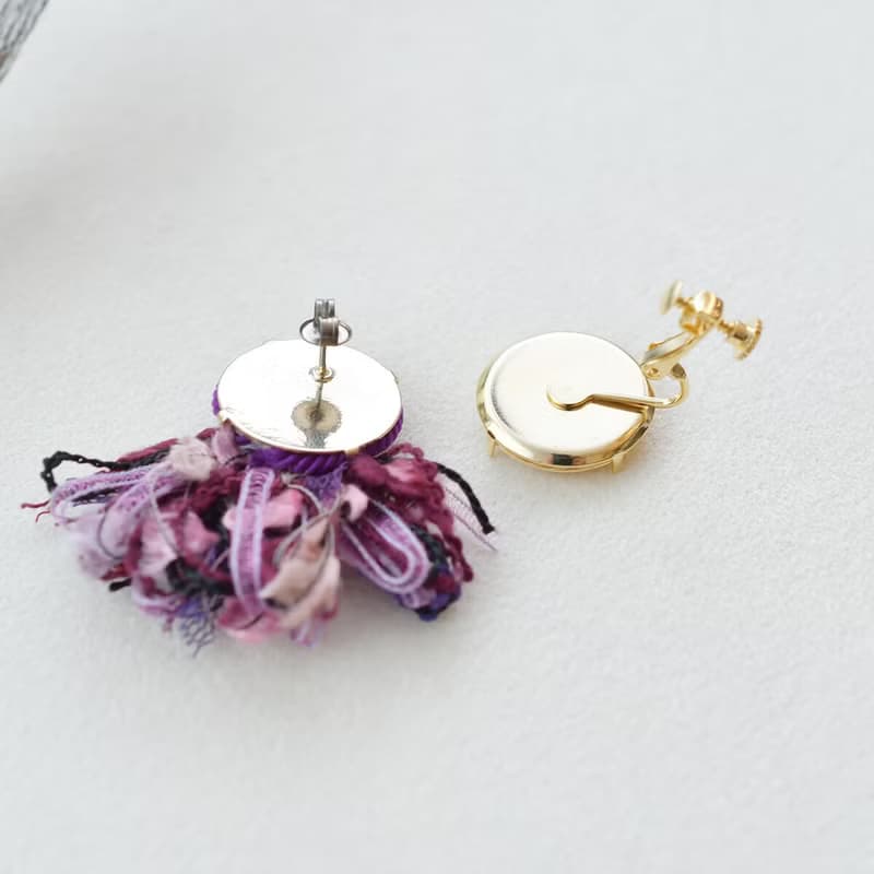 イヤリング/String tassel earrings /Pink Purple