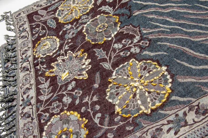 喀什米爾Cashmere/水煮羊毛披肩/針織圍巾/刺繡圍巾/羊絨披巾-花