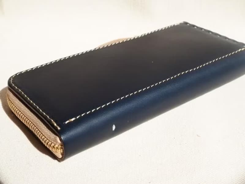 Wファスナーの長財布 / ネイビー