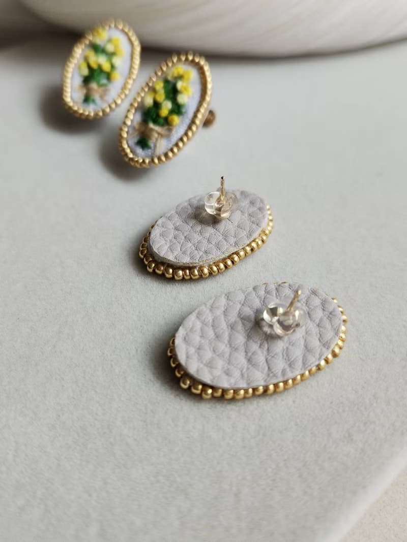 韶光 - 金合歡花束刺繡耳環