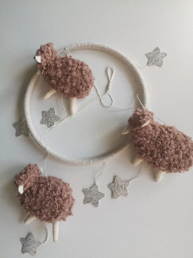 Crib baby mobile Sheep, Baby mobile Pink, Boucle crib toys