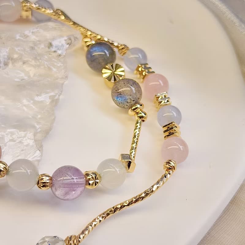 琉璃夢綺。螢石 草莓晶 海藍寶 月光石 拉長石 水晶雙圈手鍊