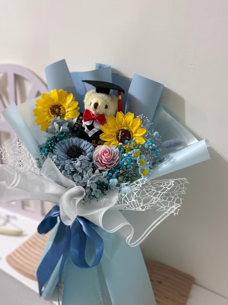 畢業熊花束大款