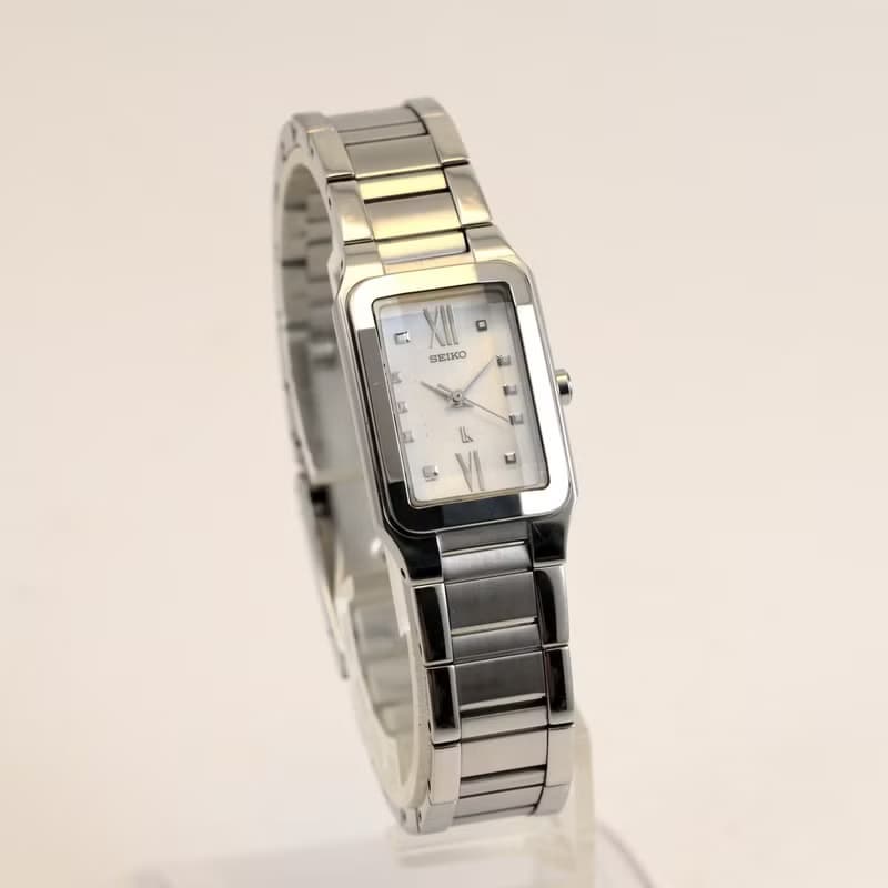 SEIKO LUKIA 女性用腕時計 クォーツ SSVY019 19.5mm ホワイトシェル  Ref.1N01-0CD0 手錶 古董錶