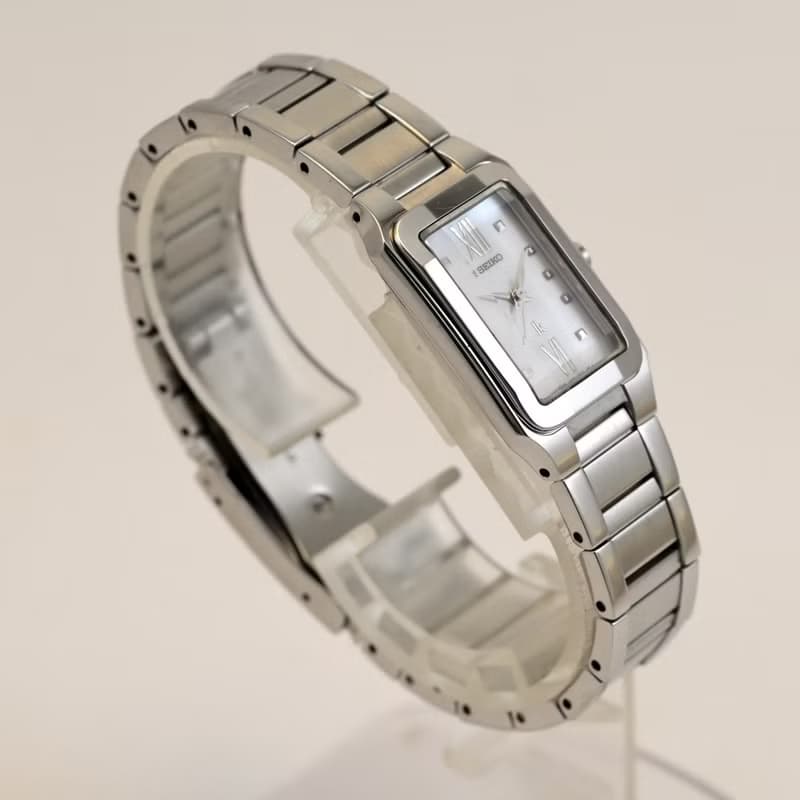 SEIKO LUKIA 女性用腕時計 クォーツ SSVY019 19.5mm ホワイトシェル  Ref.1N01-0CD0 手錶 古董錶
