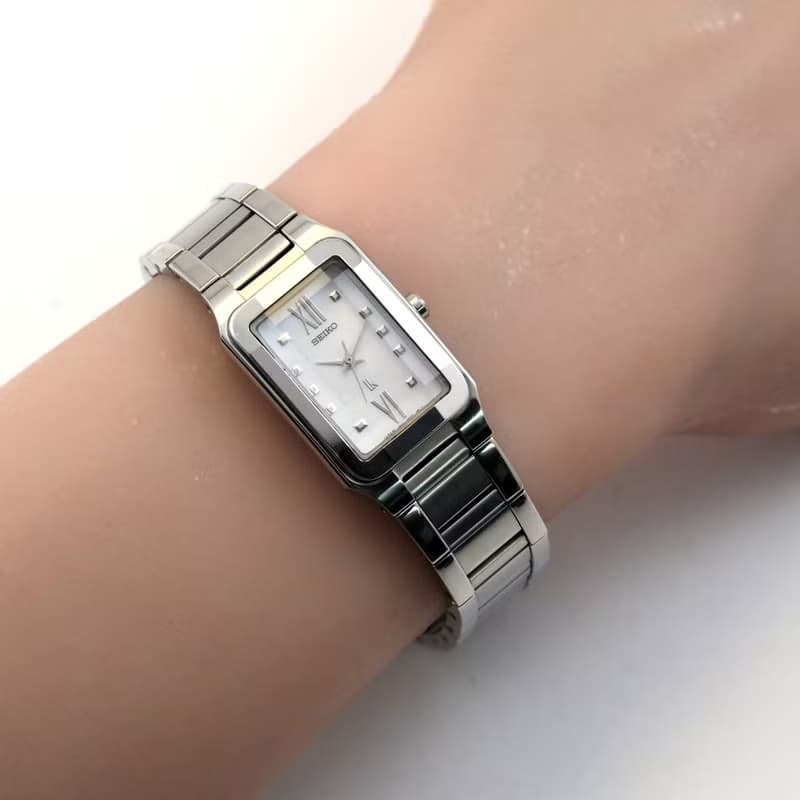 SEIKO LUKIA 女性用腕時計 クォーツ SSVY019 19.5mm ホワイトシェル  Ref.1N01-0CD0 手錶 古董錶