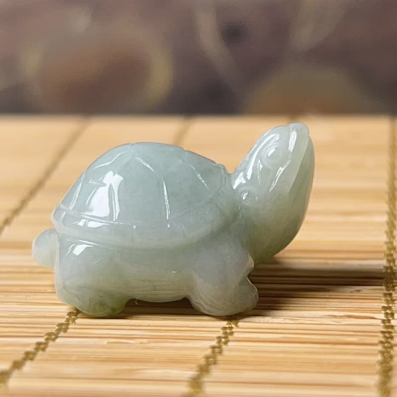 【吉祥‧長壽】飄花翡翠烏龜 | 天然緬甸A貨翡翠 | 送禮