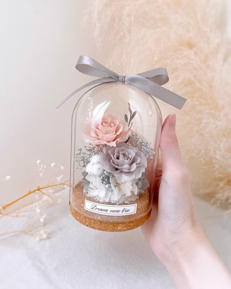 永生花玻璃盅-淡霧杏灰 l 不凋花玻璃盅 日本玫瑰 乾燥花盅