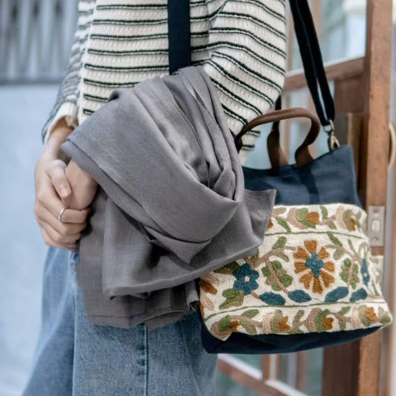 【保暖道具】喀什米爾 Cashmere 羊毛圍巾 - 灰色