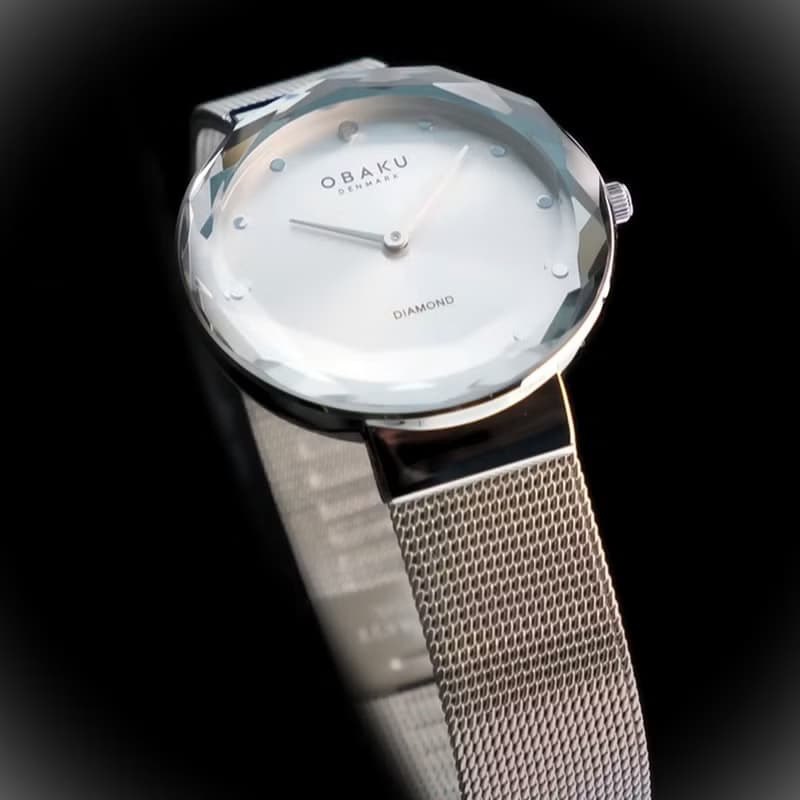 OBAKU 奢華質感鑽石切面設計腕錶-極光銀(V300LXCIMC)