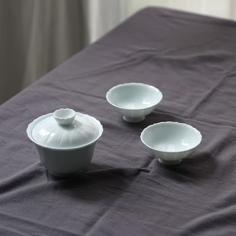 半刀泥 葵口茶杯 薄胎品茗杯 如玉通透 手作 景德鎮湖田影青釉