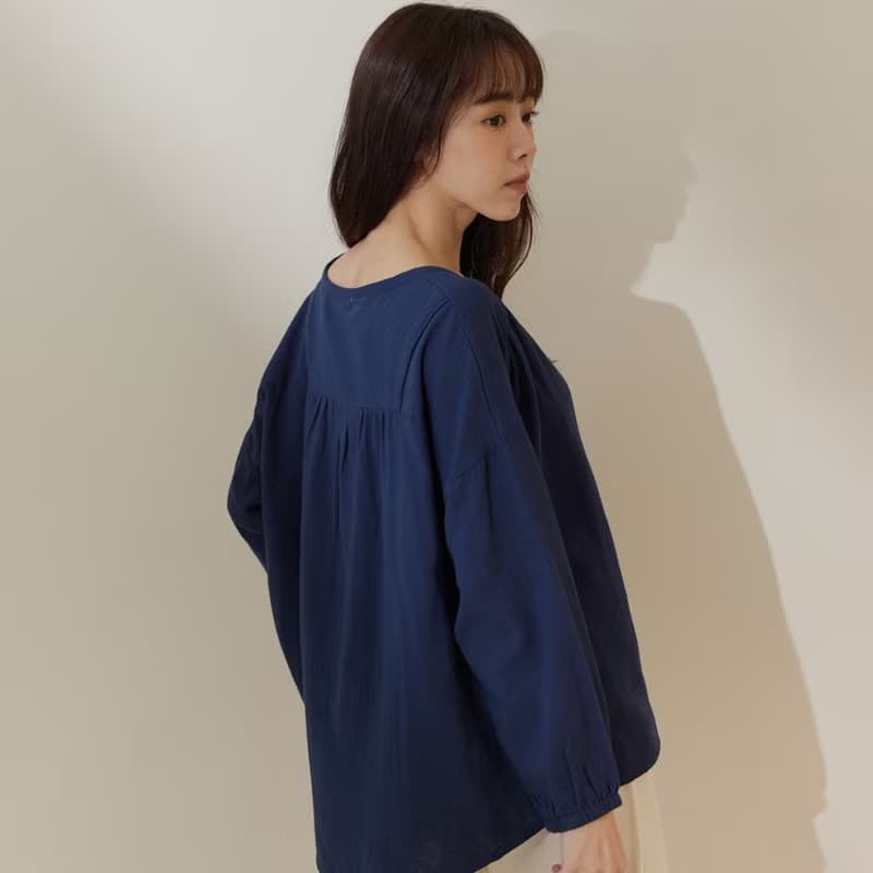 UMORFIL膠原蛋白透氣唯美小澎袖上衣-共3色