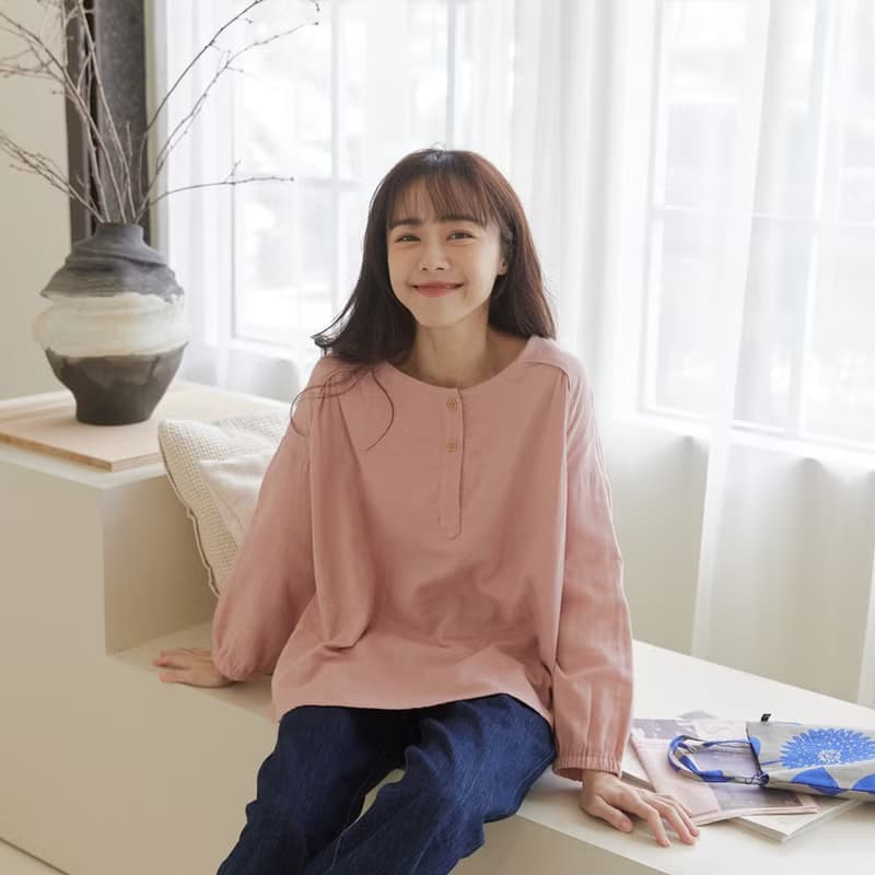 UMORFIL膠原蛋白透氣唯美小澎袖上衣-共3色