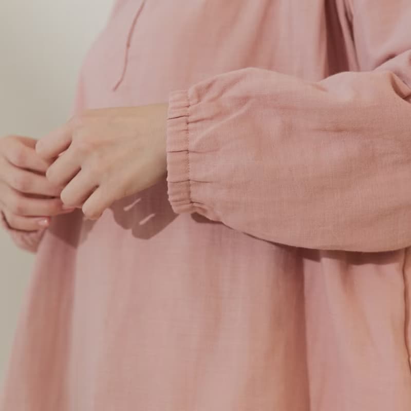 UMORFIL膠原蛋白透氣唯美小澎袖上衣-共3色