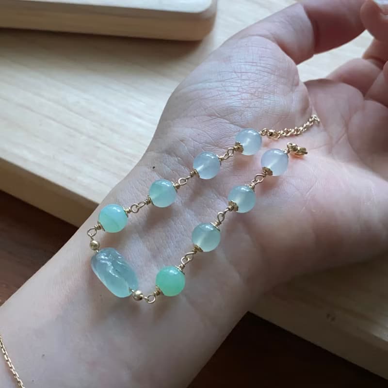 拈翠-緬甸天然A貨翡翠-高冰放光飄綠花小山設計手鍊14Kgf