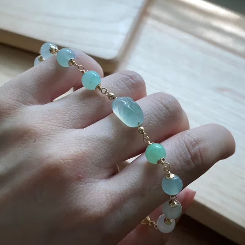 拈翠-緬甸天然A貨翡翠-高冰放光飄綠花小山設計手鍊14Kgf