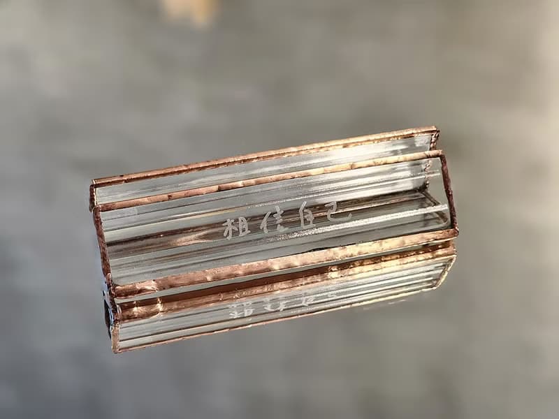 壓花玻璃鑲嵌∣簡約三角立架∣含刻字