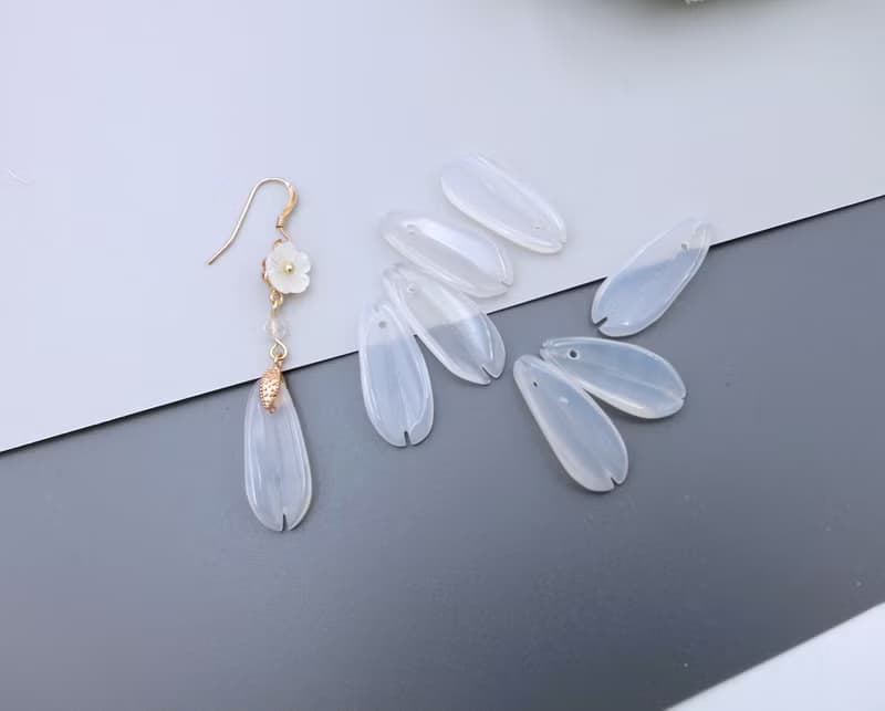 檸檬手作   瑪瑙花瓣耳環/美國14K包金防敏耳勾/可改耳夾