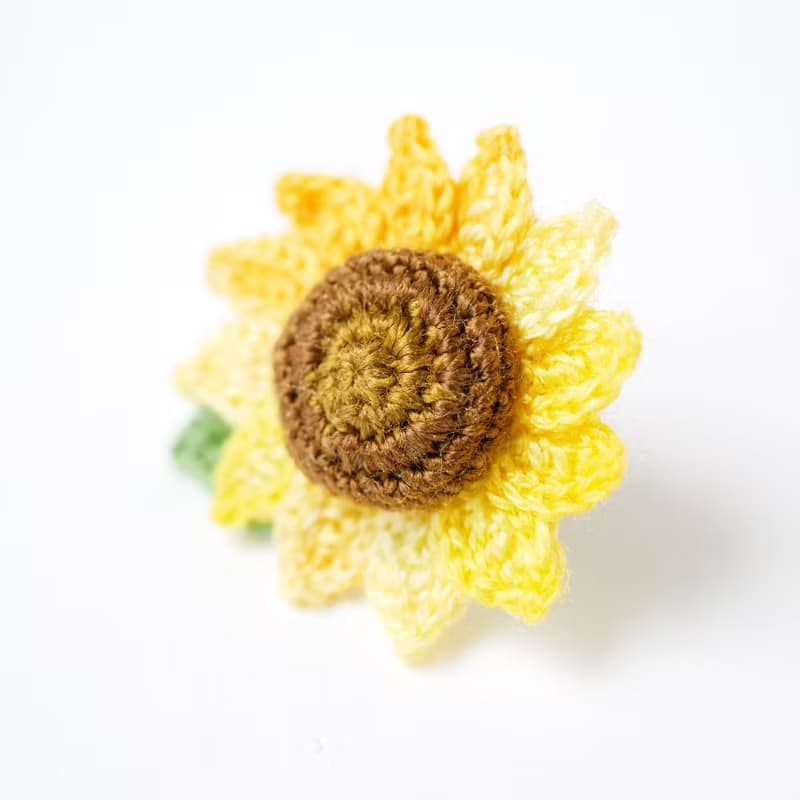 向日葵耳環・耳夾 　(訂單生產/花/夏/黄色/禮物/手工編織)