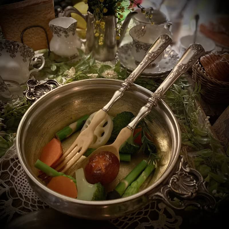 法國Art Nouveau 純銀柄 大型雕花分食餐具 原盒裝組