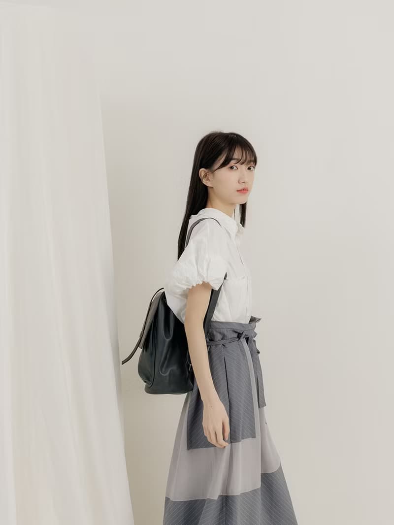 supportingrole 中型率性簡單多分層方形真皮後背包 藍