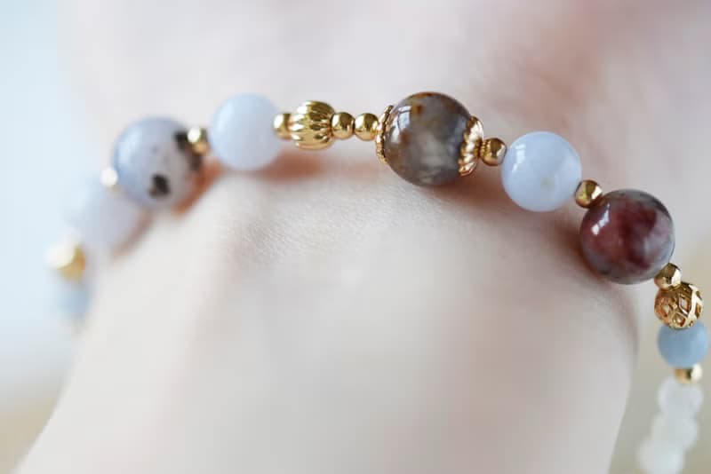 夢。彼得石 藍紋瑪瑙 天使石 白月亮石 14K配件 天然石水晶手鍊