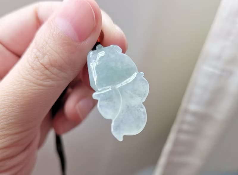 【親翠】天然翡翠 冰綠飄花 活靈活現金魚項鍊 特殊題材