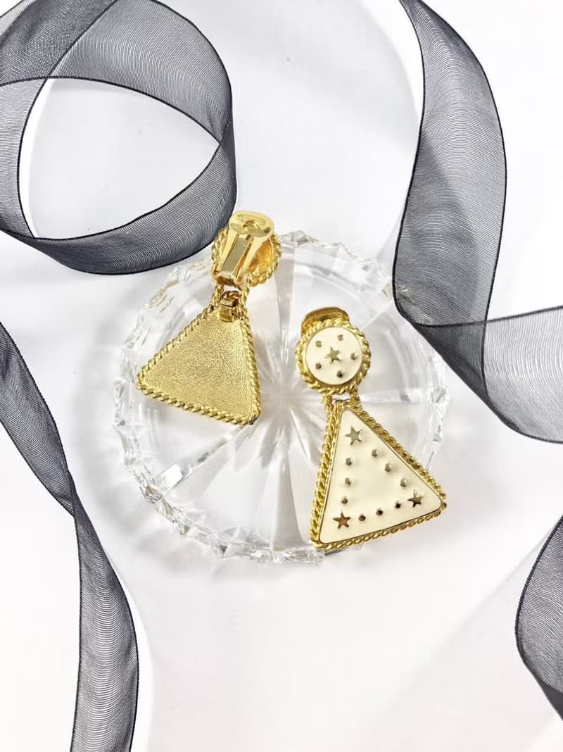 Vintage 70s Gold Stars Triangle Drop Earrings