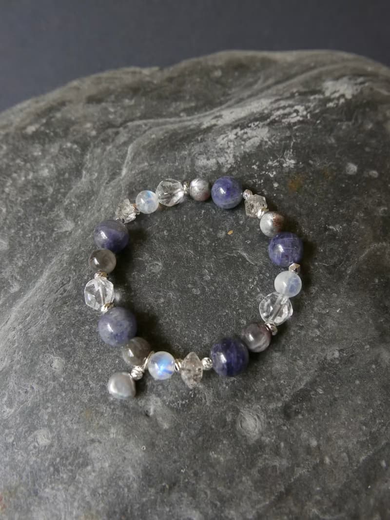 天然石手鍊/菫青石/骨幹月光/閃靈石