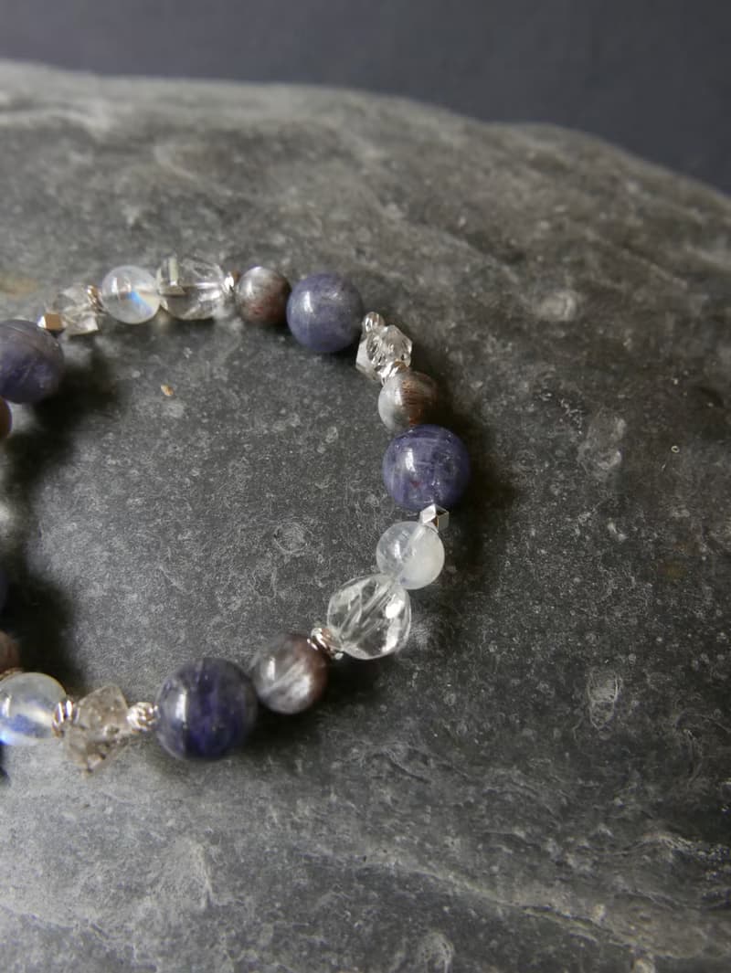 天然石手鍊/菫青石/骨幹月光/閃靈石