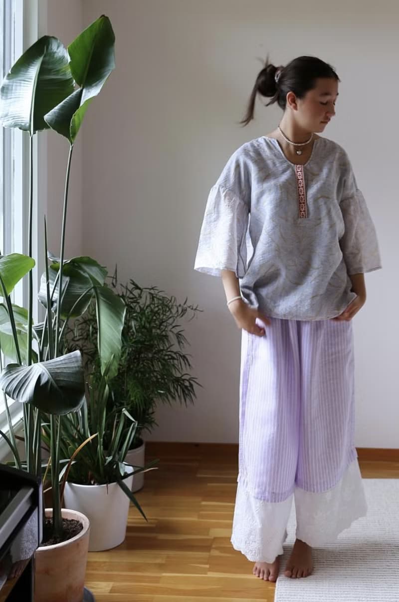 紫霞仙子 天絲混紡 薄紗短袖刺繡上衣 柔軟垂順有型 中式融合北歐