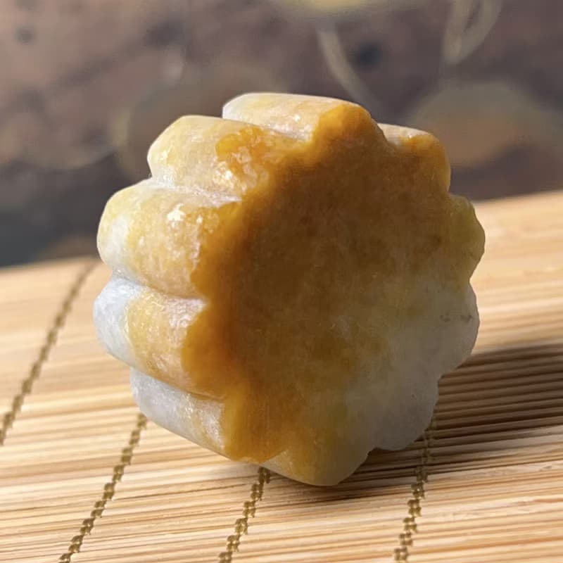 飄黃翡翡翠月餅擺飾擺件 | 天然緬甸玉A貨翡翠 | 送禮