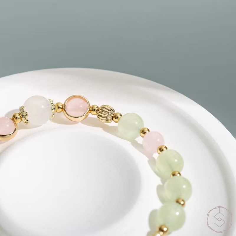 情愫 | 葡萄石 粉水晶 月光石 | 天然水晶手鍊