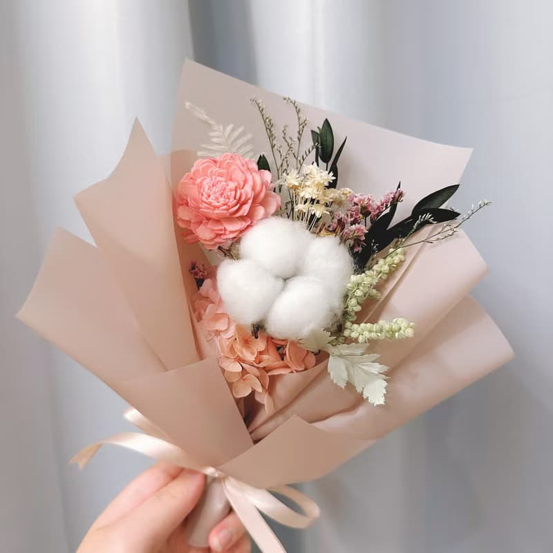 棉花花束(小)。情人節花束。生日花束。求婚花束。畢業花束