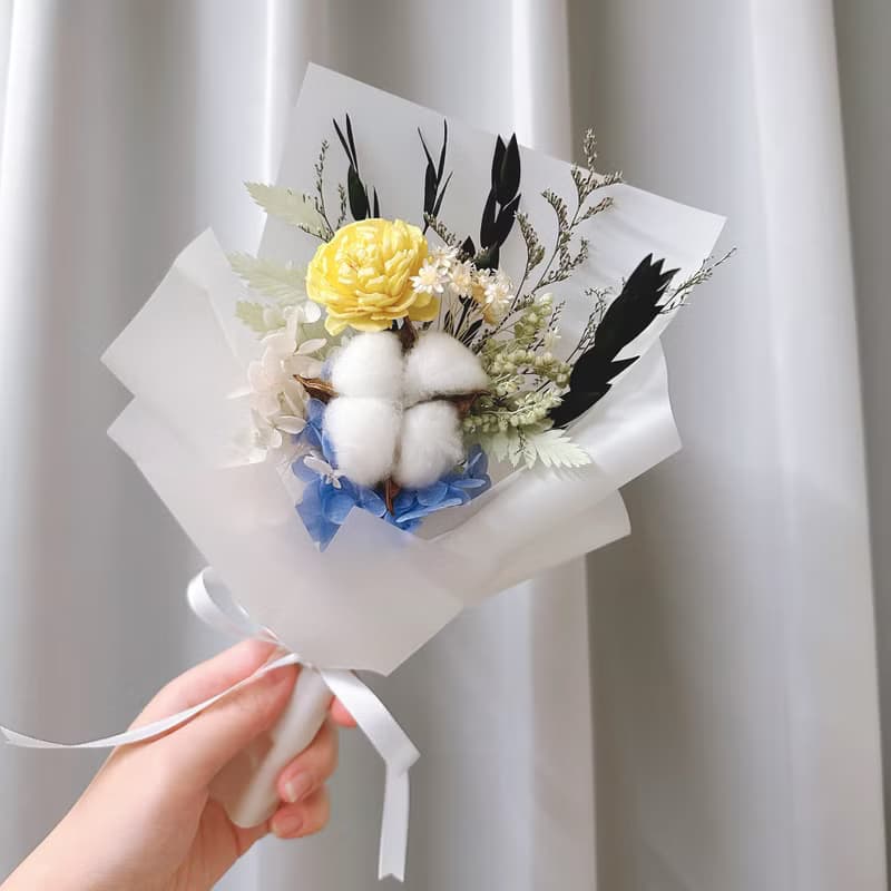 棉花花束(小)。情人節花束。生日花束。求婚花束。畢業花束
