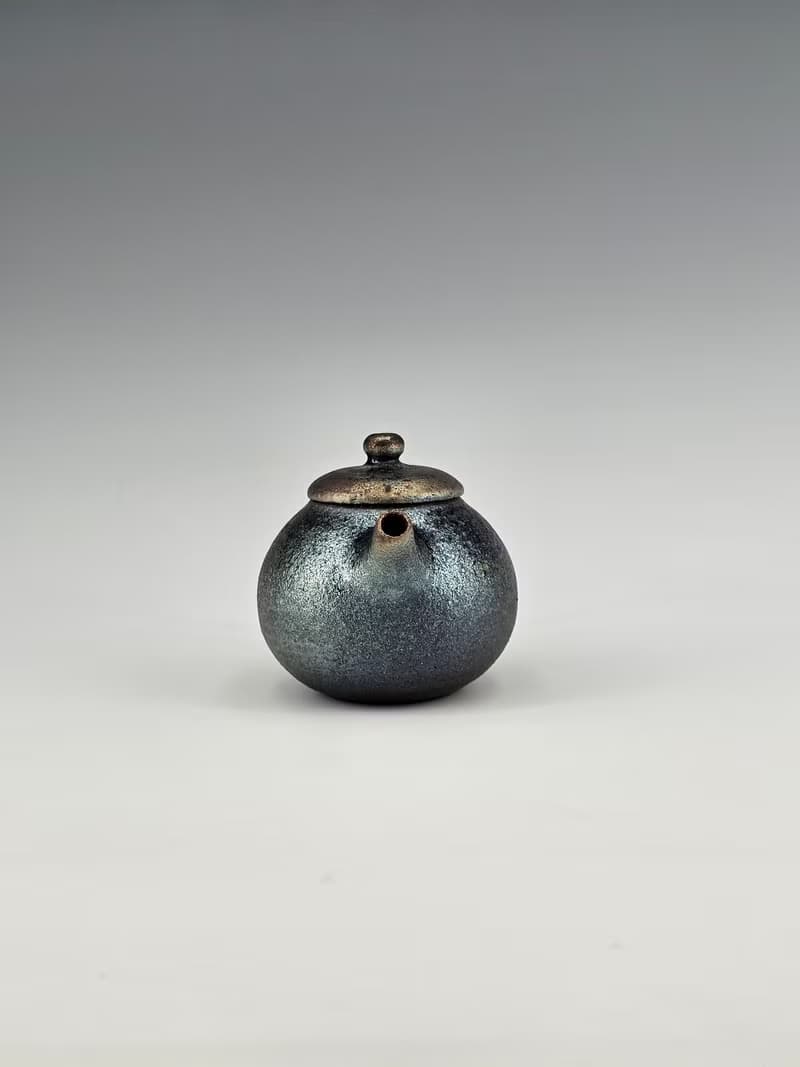 美國黑土柴燒鐵釉手作壺