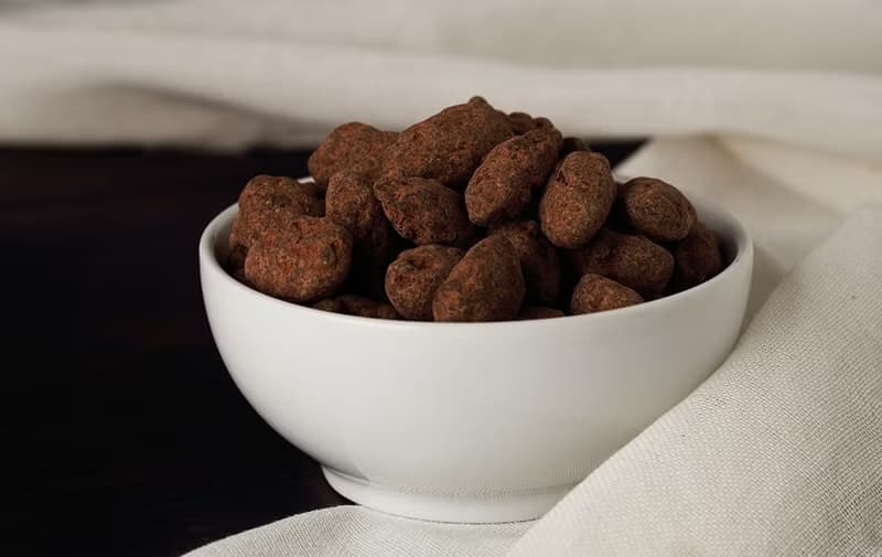 焦糖杏仁豆 【黑方巧克力】