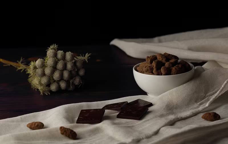 焦糖杏仁豆 【黑方巧克力】