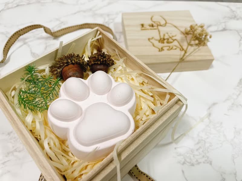 (艾沐手工製作)高雅質感超萌貓掌擴香石木質禮盒