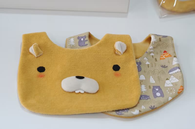 Bucute馬林鼠寶寶的彌月禮盒組/口水巾/護身符/手搖鈴/彌月