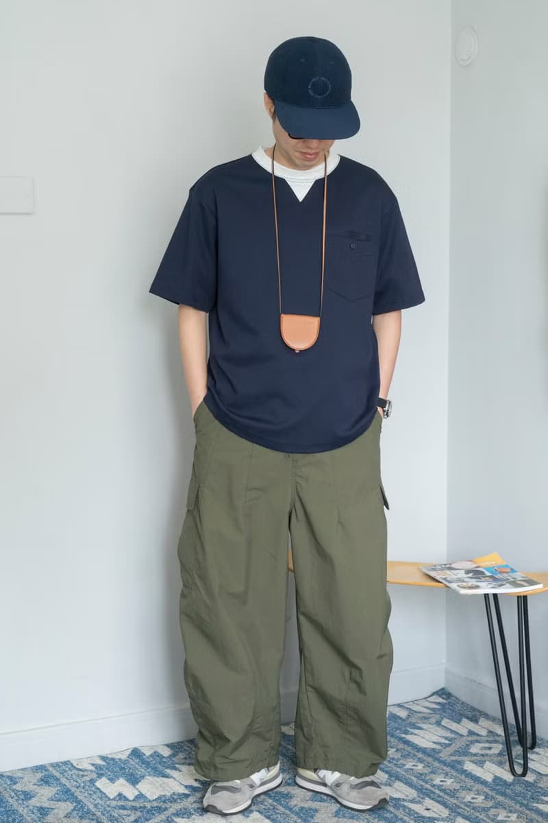 T-SHIRT 日系弧形下擺 拼接撞色螺紋圓領短袖T恤 寬松復古海軍藍