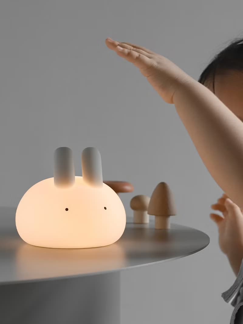 丸子兔伴眠燈 護眼小夜燈 Night Light 軟軟糯糯 拍拍即亮