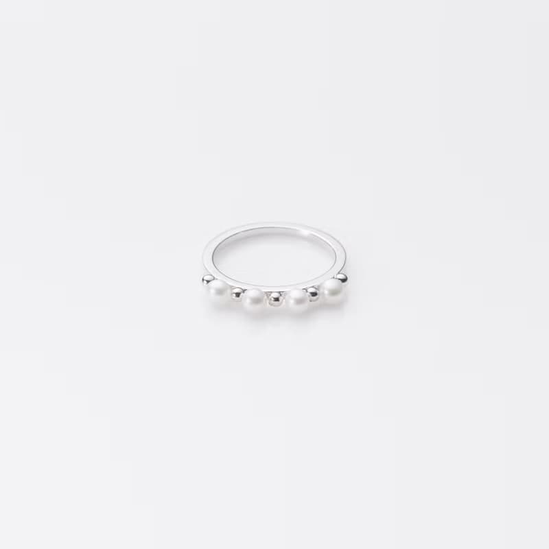 輕巧獨特 / Rosanna ring