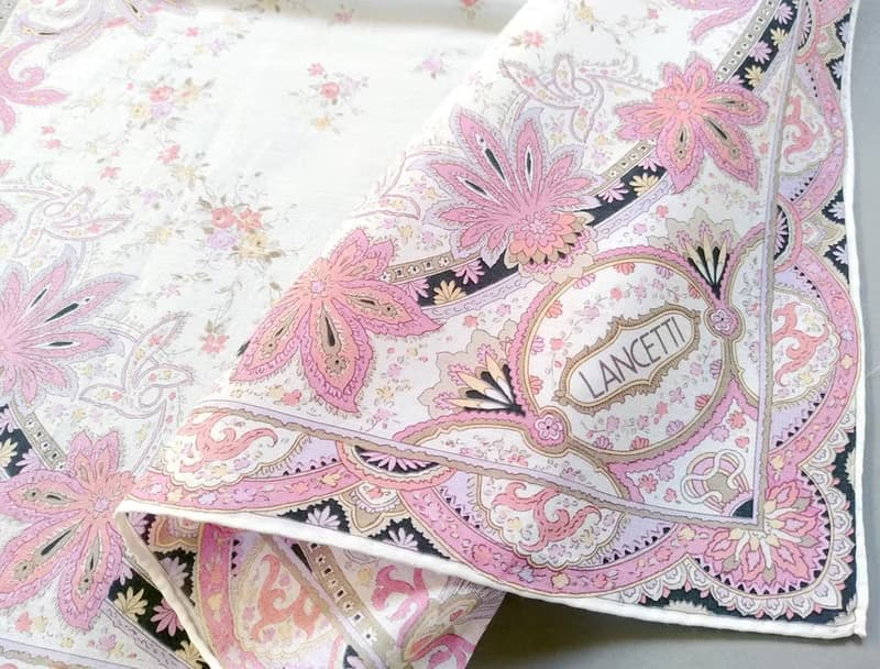Lancetti Vintage Handkerchief Floral Gift for Mom 21 x 21 inches