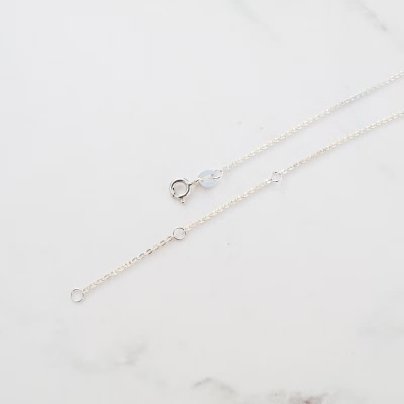 【美鑽銀飾】輕奢風黑鋯石十字架 | 925純銀鎖骨項鍊 | 大員囡仔