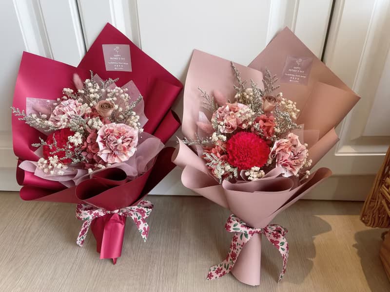 康乃馨鈔票花束/有錢花束/鈔票花束/現金花束/母親節花禮/康乃馨