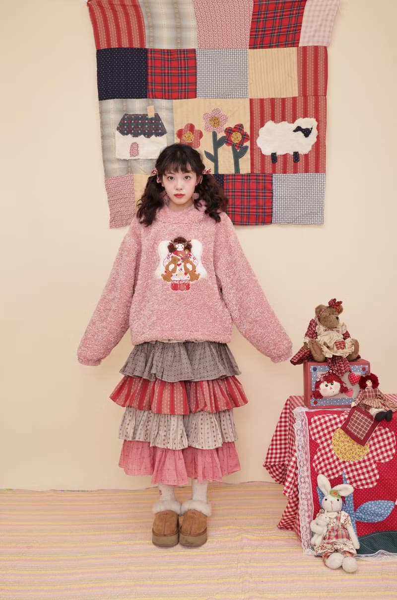 復古少女 毛絨女孩玩偶 貼布刺繡連帽上衣外套