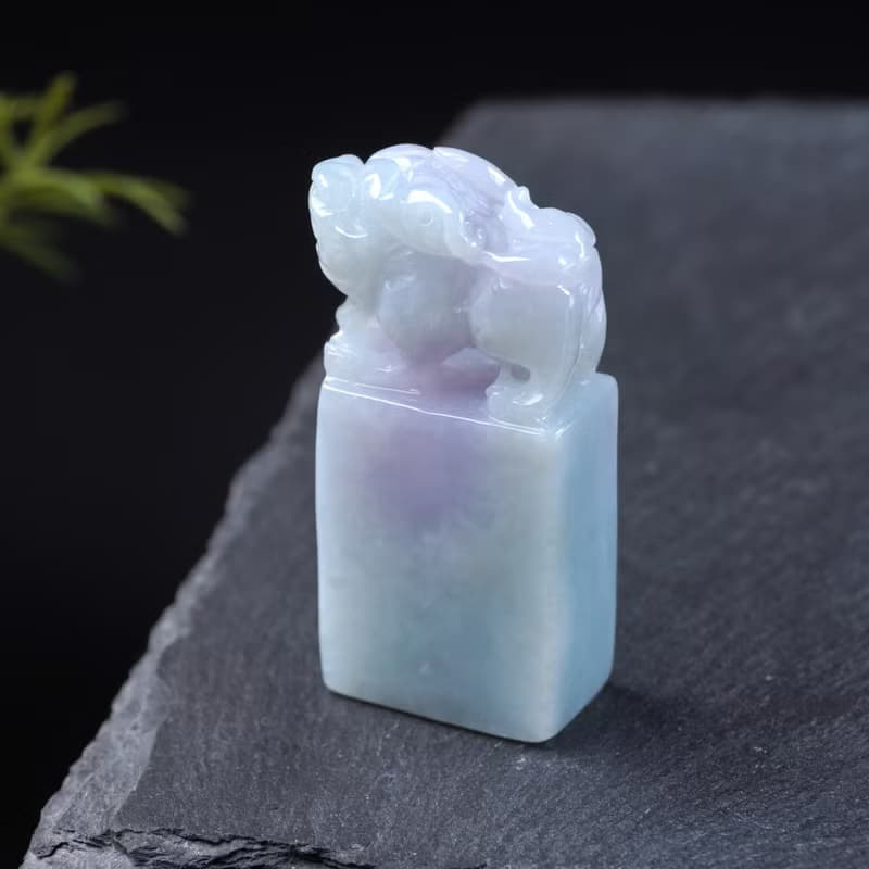 【招財神獸】冰春帶彩翡翠貔貅玉印章 | 天然緬甸翡翠A貨 | 送禮
